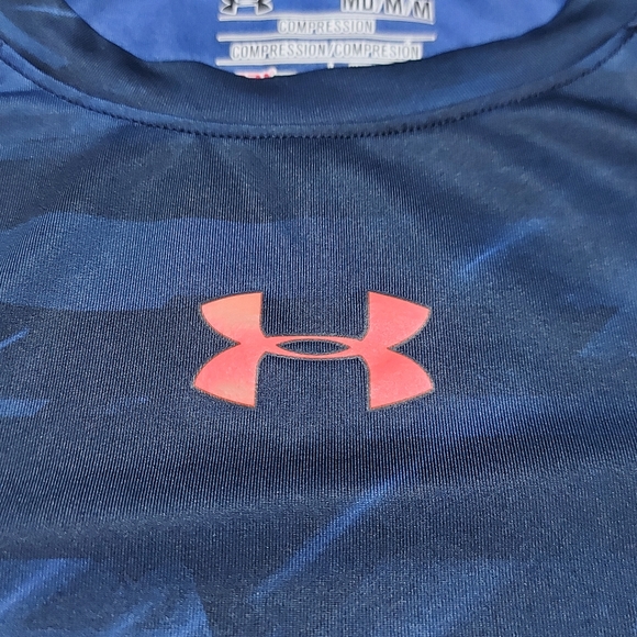 UNDER ARMOUR Compression Tee Men's Medium - Picture 8 of 15
